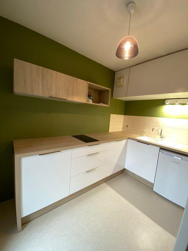 
                                                Location
                                                 Studio rénové T1 bis 32m2