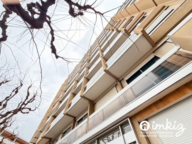 
                                                Vente
                                                 studio rez de jardin résidence standing sécurisée