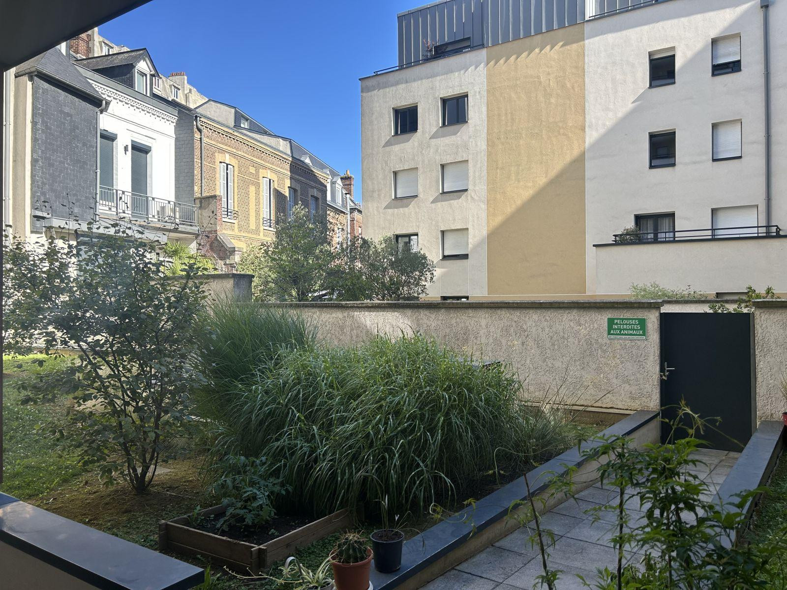 
                                                Location
                                                 Studio Rouen Gare meublé