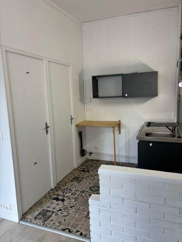 
                                                Location
                                                 Studio Rouen Quartier CHU / Lycée Jeanne D Arc