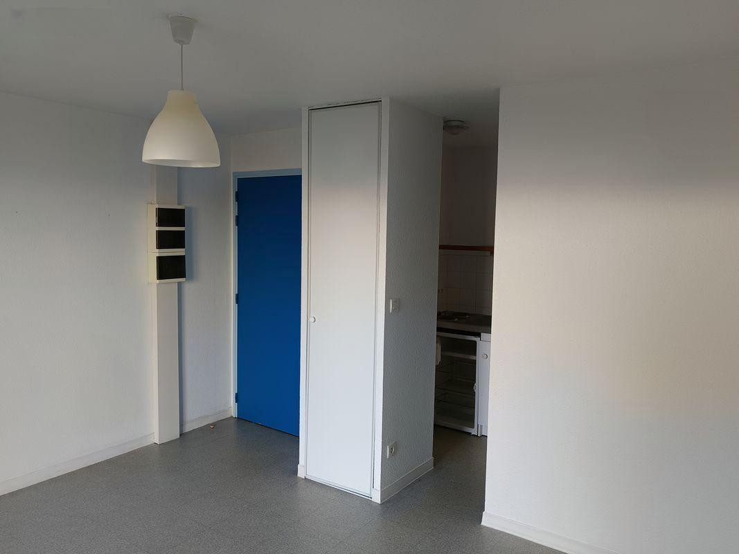 
                                                Location
                                                 Studio route de Clisson arrêt JOLIVERIE