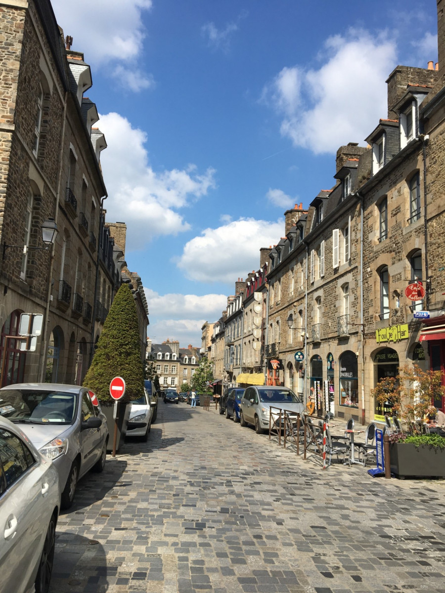 
                                                Location
                                                 Studio rue Nationale Fougères