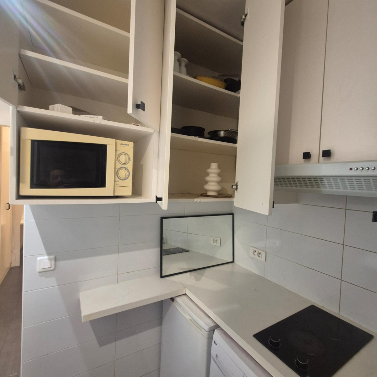 
                                                Location
                                                 STUDIO - T1  MEUBLÉ – PARIS 12e – MÉTRO DUGOMMIER
