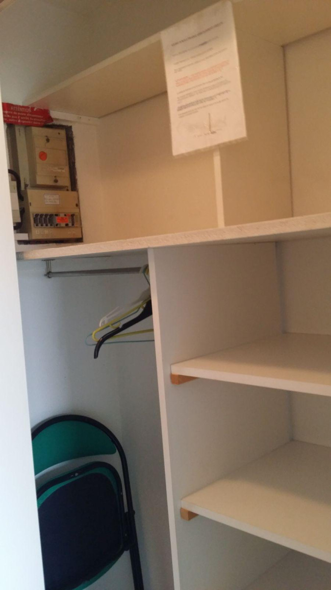 
                                                Location
                                                 Studio TBE 21m² + PARKING proche des facultés