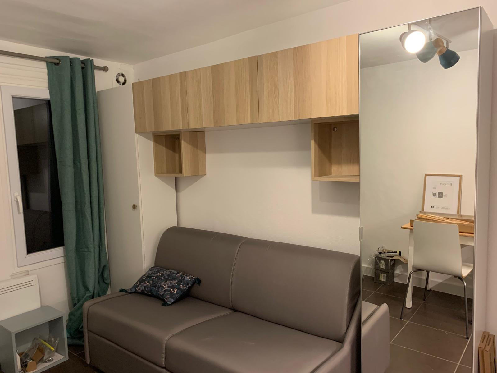 
                                                Location
                                                 Studio tout confort à Levallois-Perret !