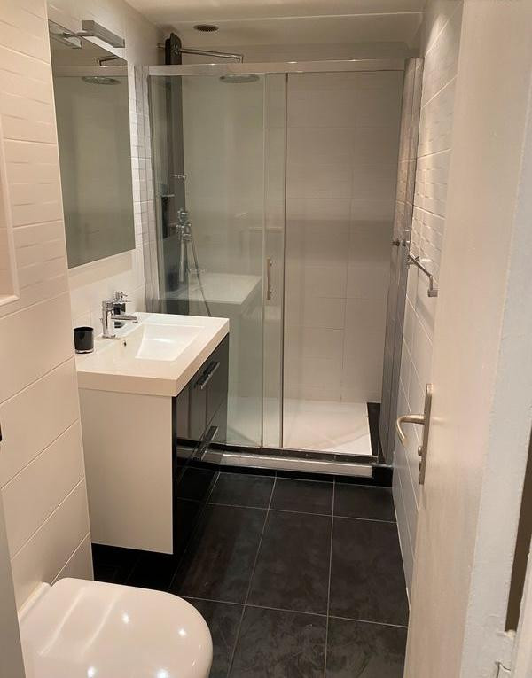
                                                Location
                                                 Studio tout équipé