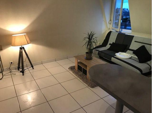 
                                                Location
                                                 Studio tout équipé proche centre Valenciennes