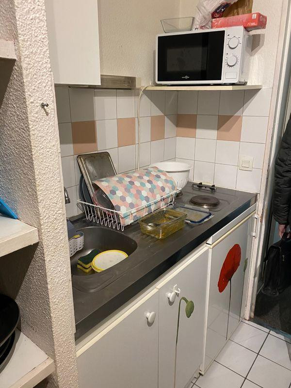 
                                                Location
                                                 Studio Université Jean-Moulin - LYON 3