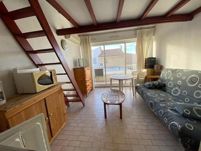 
                                                Vente
                                                 STUDIO VILLAGE NATURISTE 1ER ETAGE BALCON