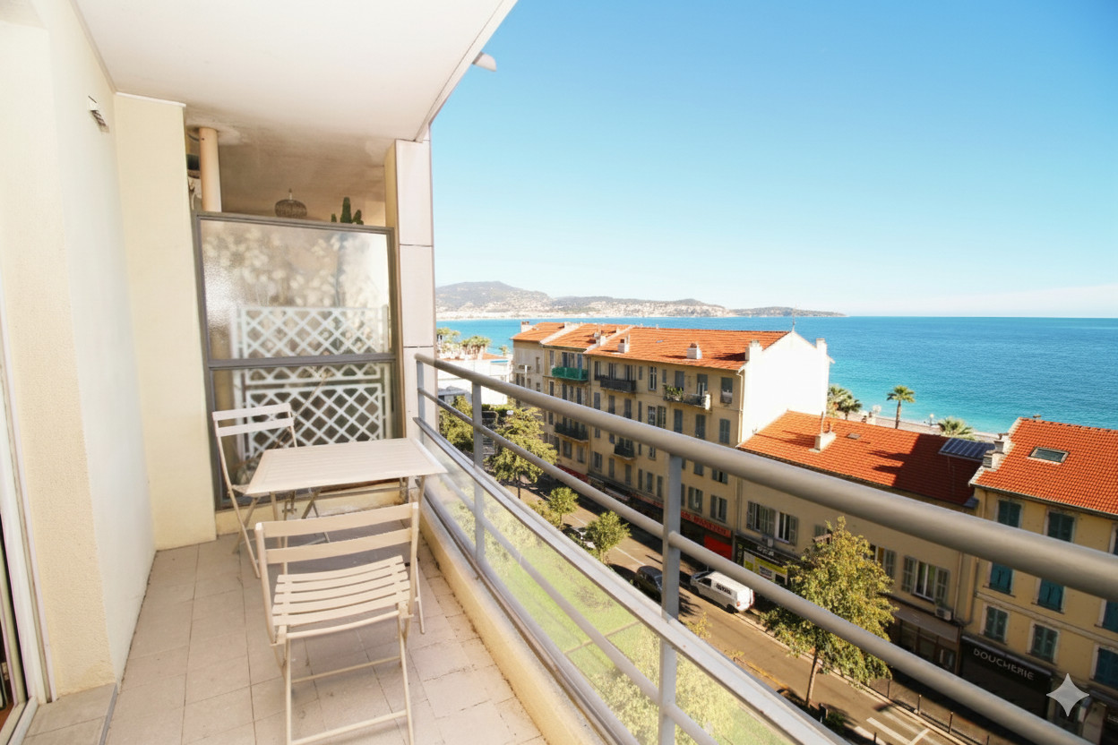 
                                                Vente
                                                 Studio VUE MER Nice ouest Carras Promenade