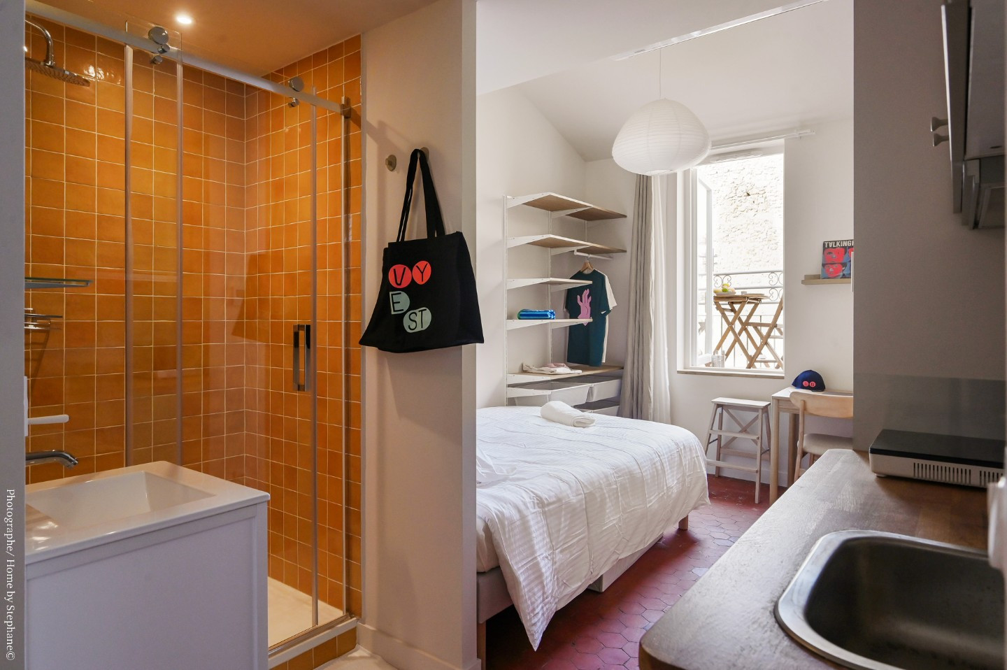 
                                                Location
                                                 Studios 20m²