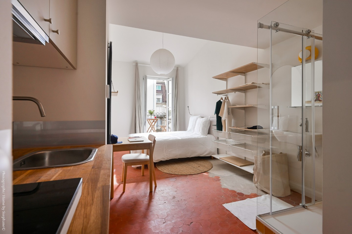 
                                                Location
                                                 Studios 20m²