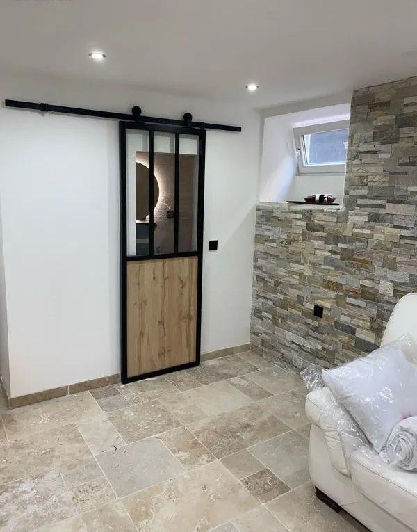 
                                                Location
                                                 Studios et appartements à louer Centre de Rueil