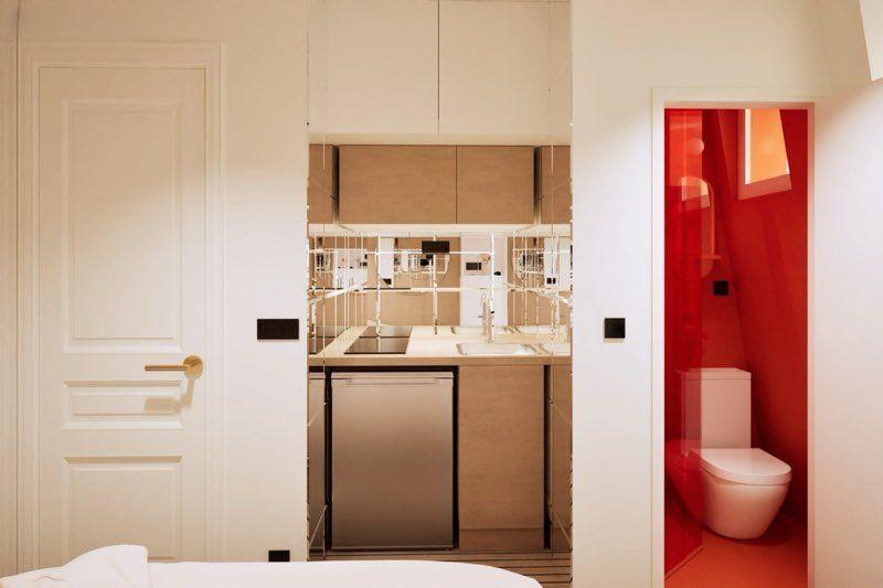 
                                                Location
                                                 Studo idéal pied-à-terre 9m2 Paris 18e
