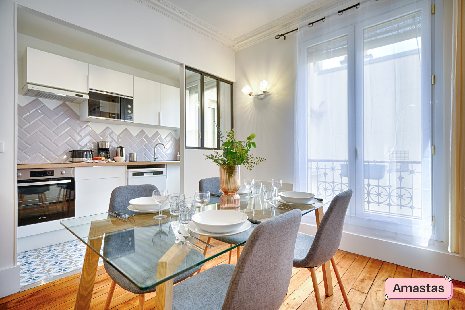 
                                                Location
                                                 Sublime appartement 3 pièces rue Lafayette - Paris