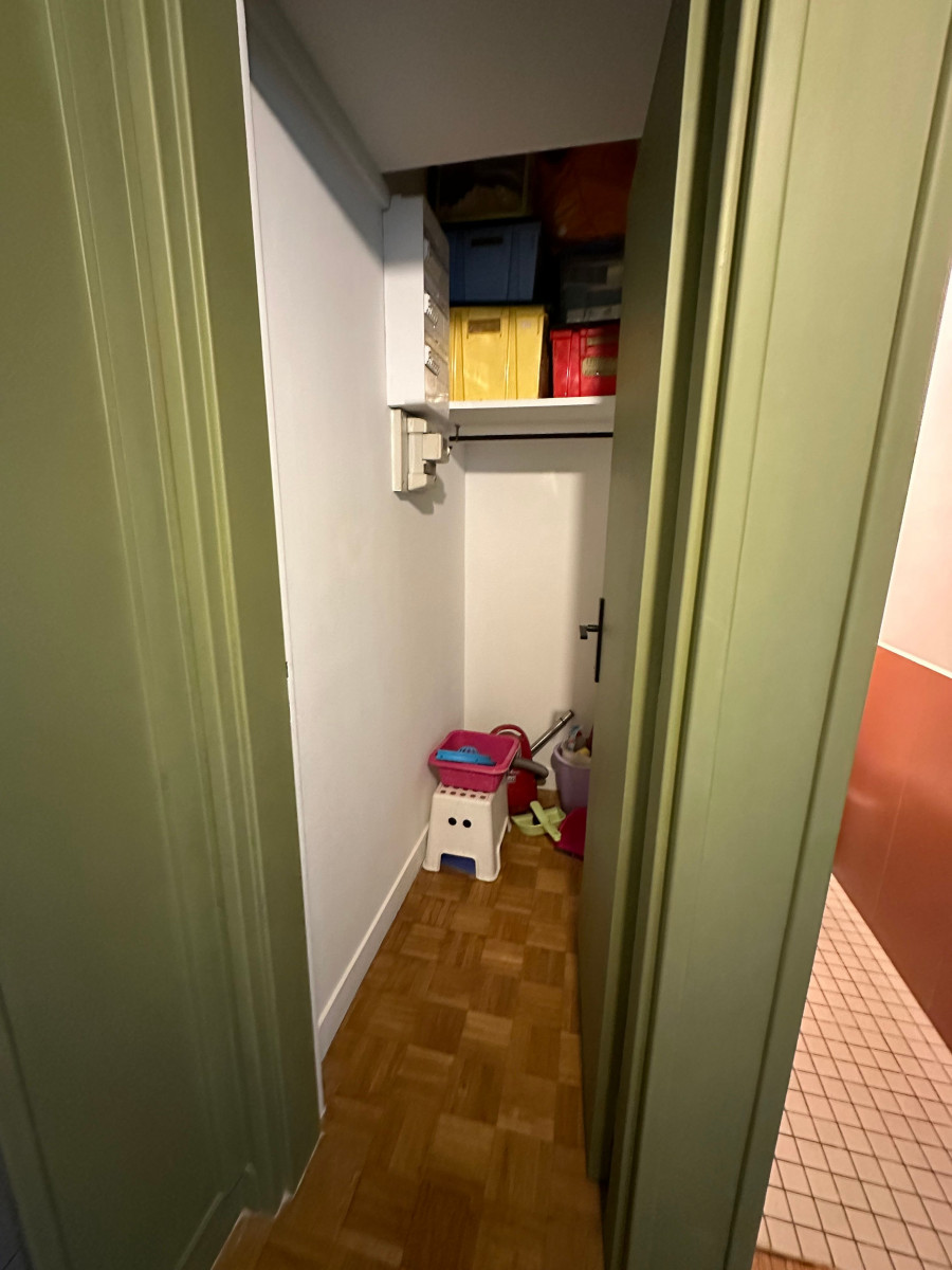 
                                                Location
                                                 Suite Canal - Rendez-vous avec Amélie, Emily et Arletty (loyer tout inclus)