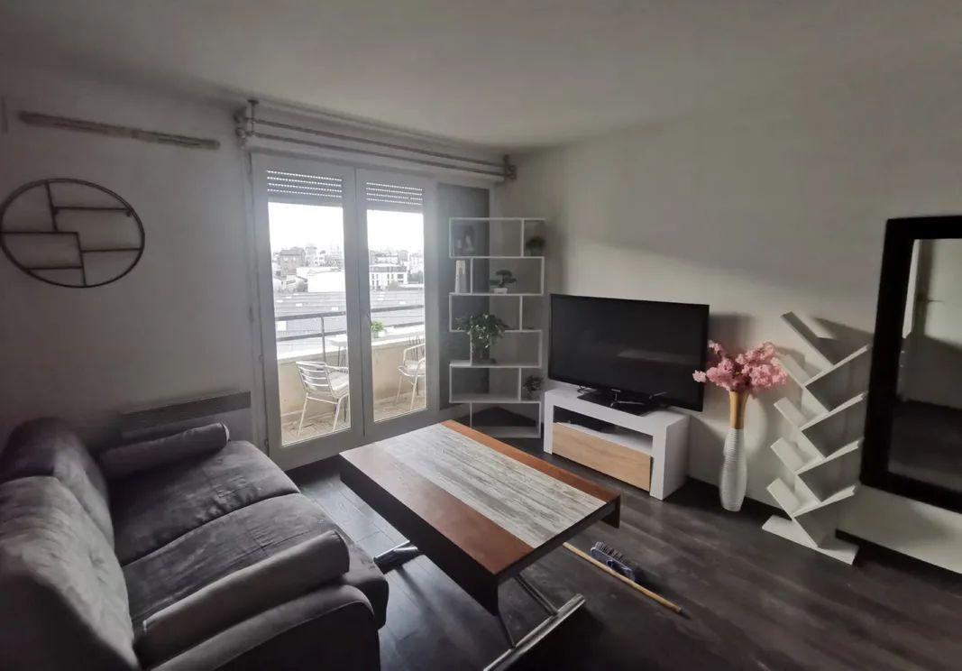 
                                                Location
                                                 Super 2P 40 m2 meublé avec balcon à Asnières