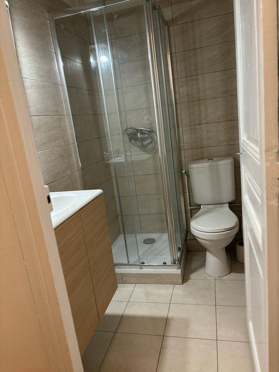 
                                                Location
                                                 Superbe 2 pièces meublé 25m2 Paris 17ème Villiers
