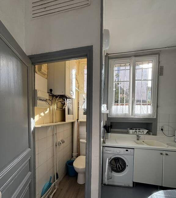 
                                                Location
                                                 Superbe 2 pièces meublé 40m² Versailles