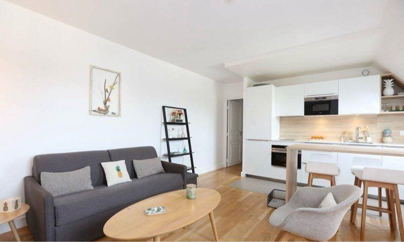 
                                                Location
                                                 Superbe 2 pièces rénové – Paris 11e Rue Oberkampf