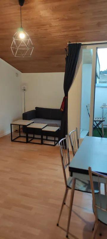 
                                                Location
                                                 Superbe 2P 32m² meublé toutes charges comprises