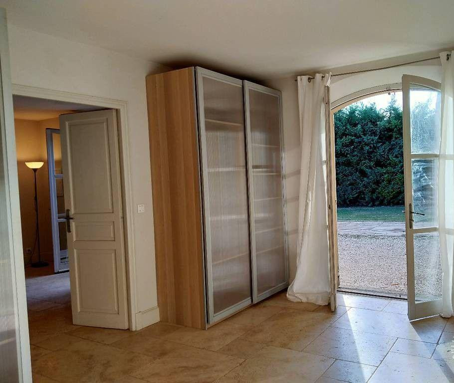 
                                                Location
                                                 Superbe 2P 45m² avec jardin privé