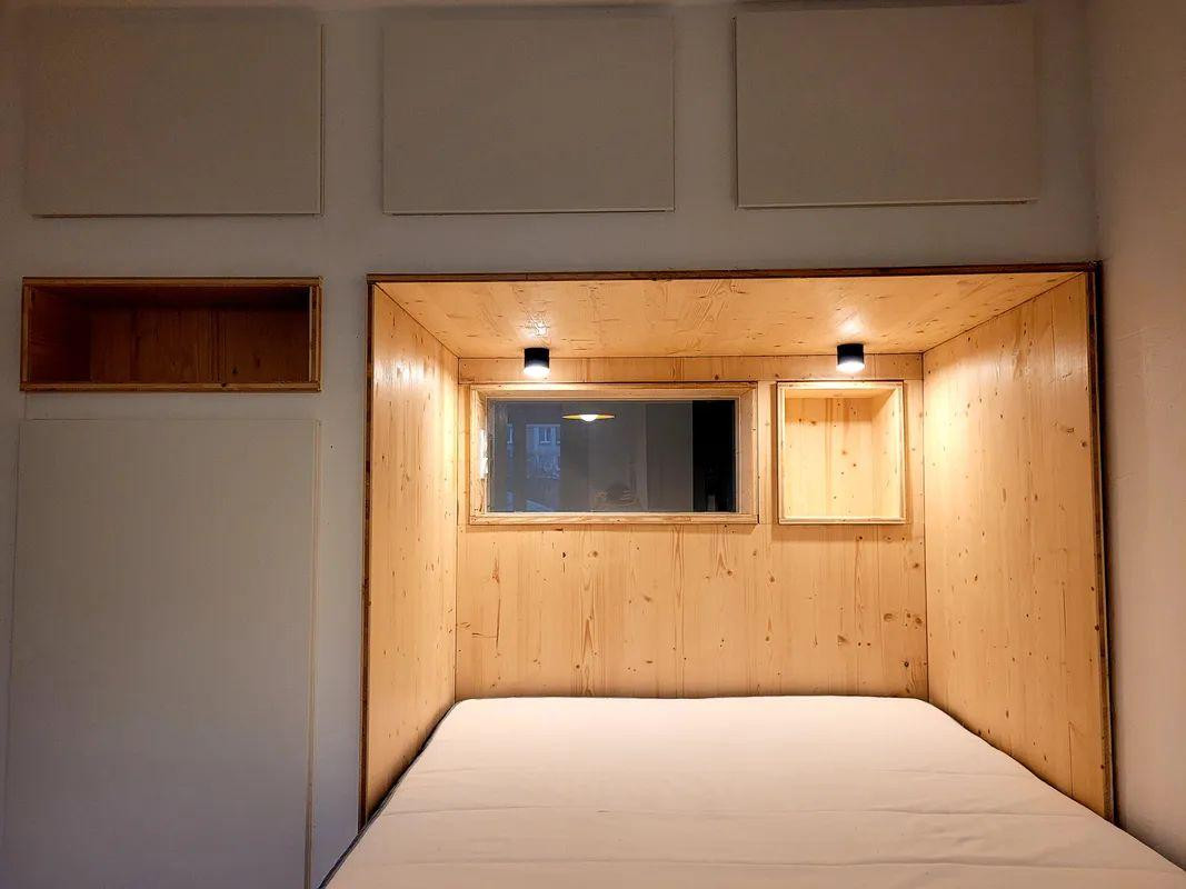 
                                                Location
                                                 Superbe 2P meublé 32m² refait à neuf et optimisé