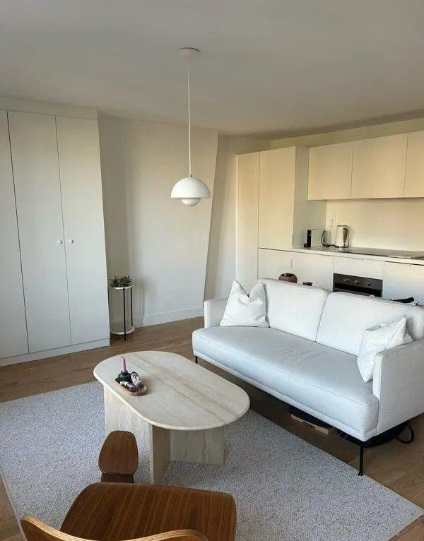 
                                                Location
                                                 Superbe 2P meublé 34m² rénové et sans vis a vis