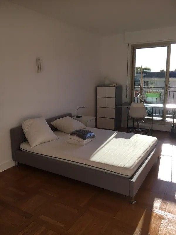 
                                                Location
                                                 Superbe 2P meublé 44m² avec balcon proche OCDE