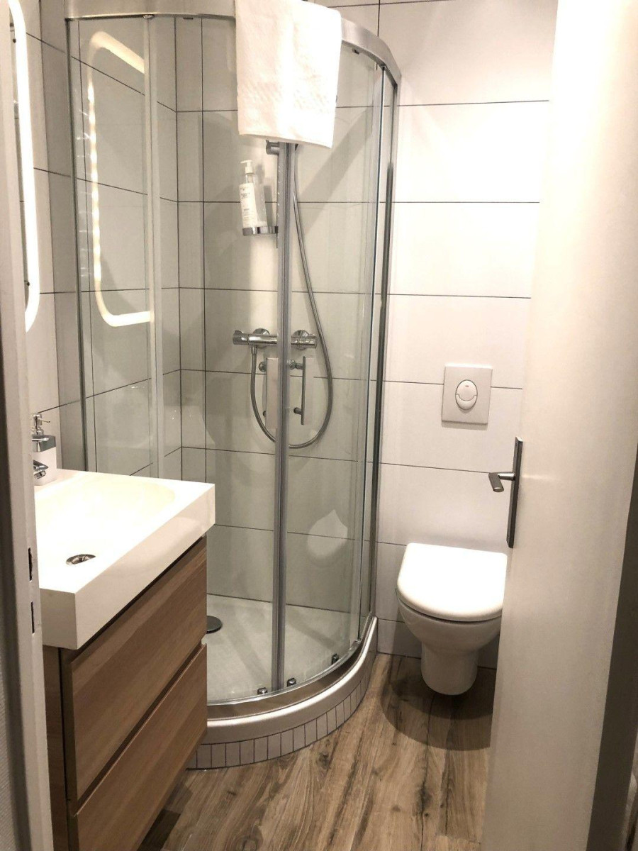 
                                                Location
                                                 Superbe 2P meublé 44m² centre historique