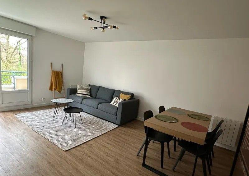 
                                                Location
                                                 Superbe 2P meublé 47m² avec balcon et parking