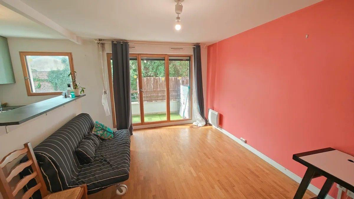 
                                                Location
                                                 Superbe 2P meublé 50m² à Asnières-sur-Seine