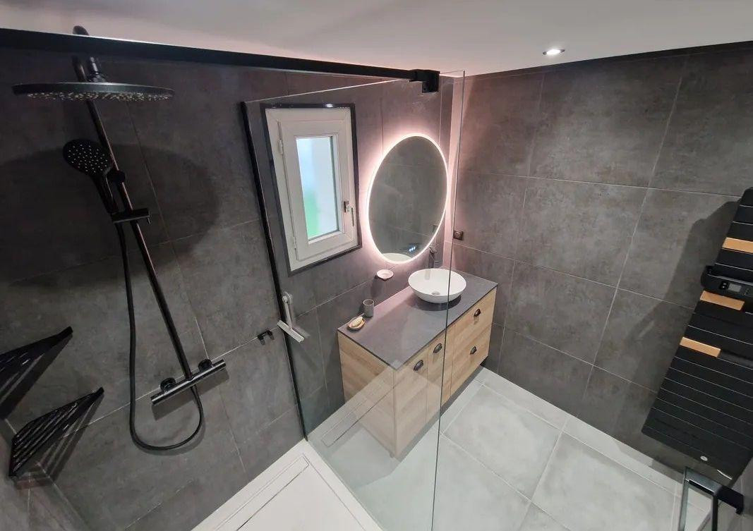 
                                                Location
                                                 Superbe 2P meublé 50m² au cœur du Vieux Lille