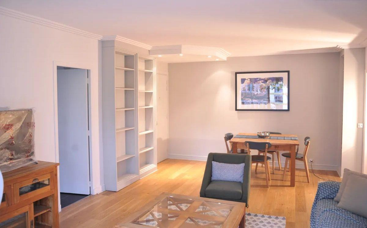 
                                                Location
                                                 Superbe 2P meublé 52m² avec balcon-terrasse 17m²
