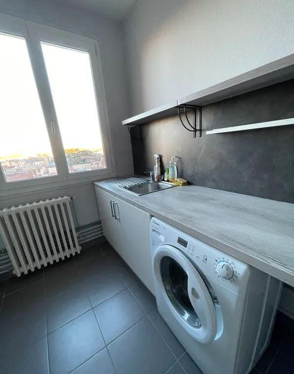 
                                                Location
                                                 Superbe 2P meublé 62m2 à Toulouse Saint Cyprien
