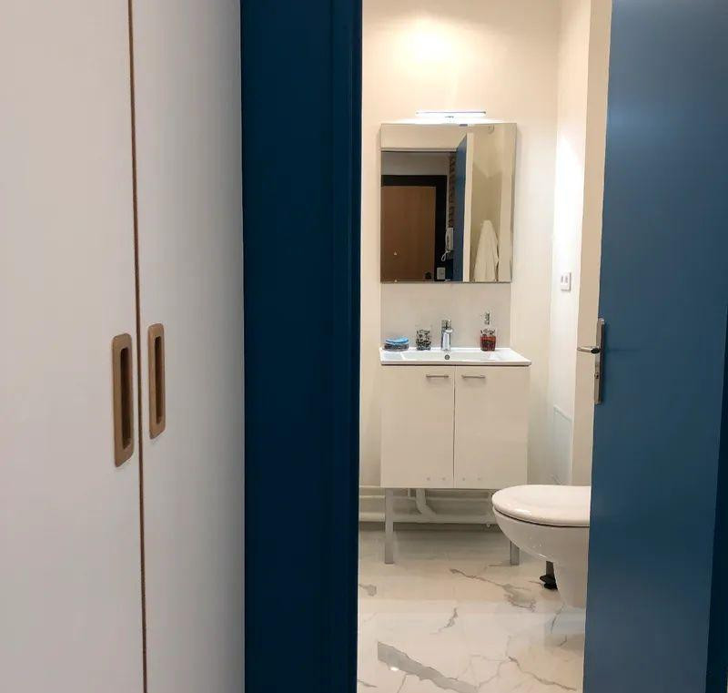 
                                                Location
                                                 Superbe 2P meublé proche La Défense bail 1 à 3 ans