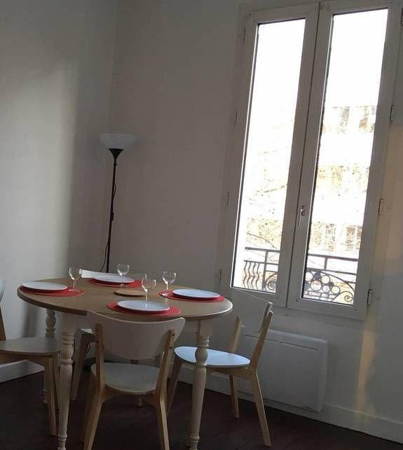 
                                                Location
                                                 Superbe 3P 47 m² meublé et refait à neuf Boulogne
