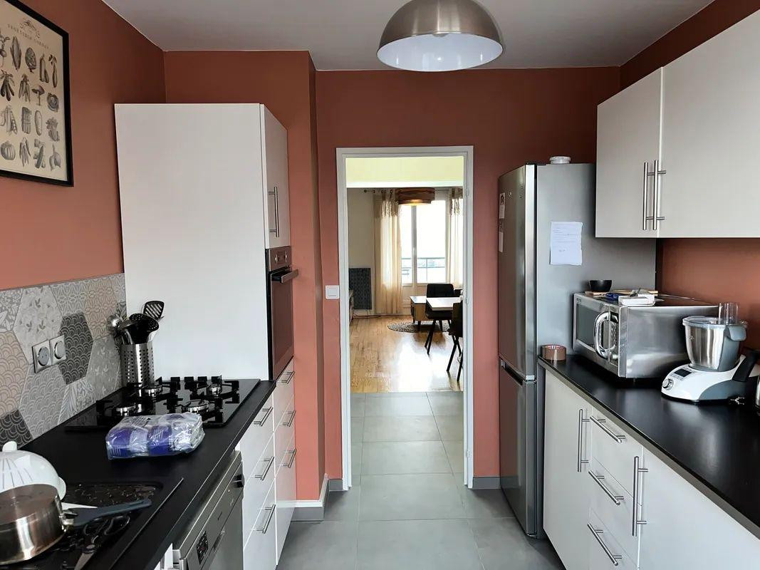 
                                                Location
                                                 Superbe 3P 67m2 à Saint-Etienne