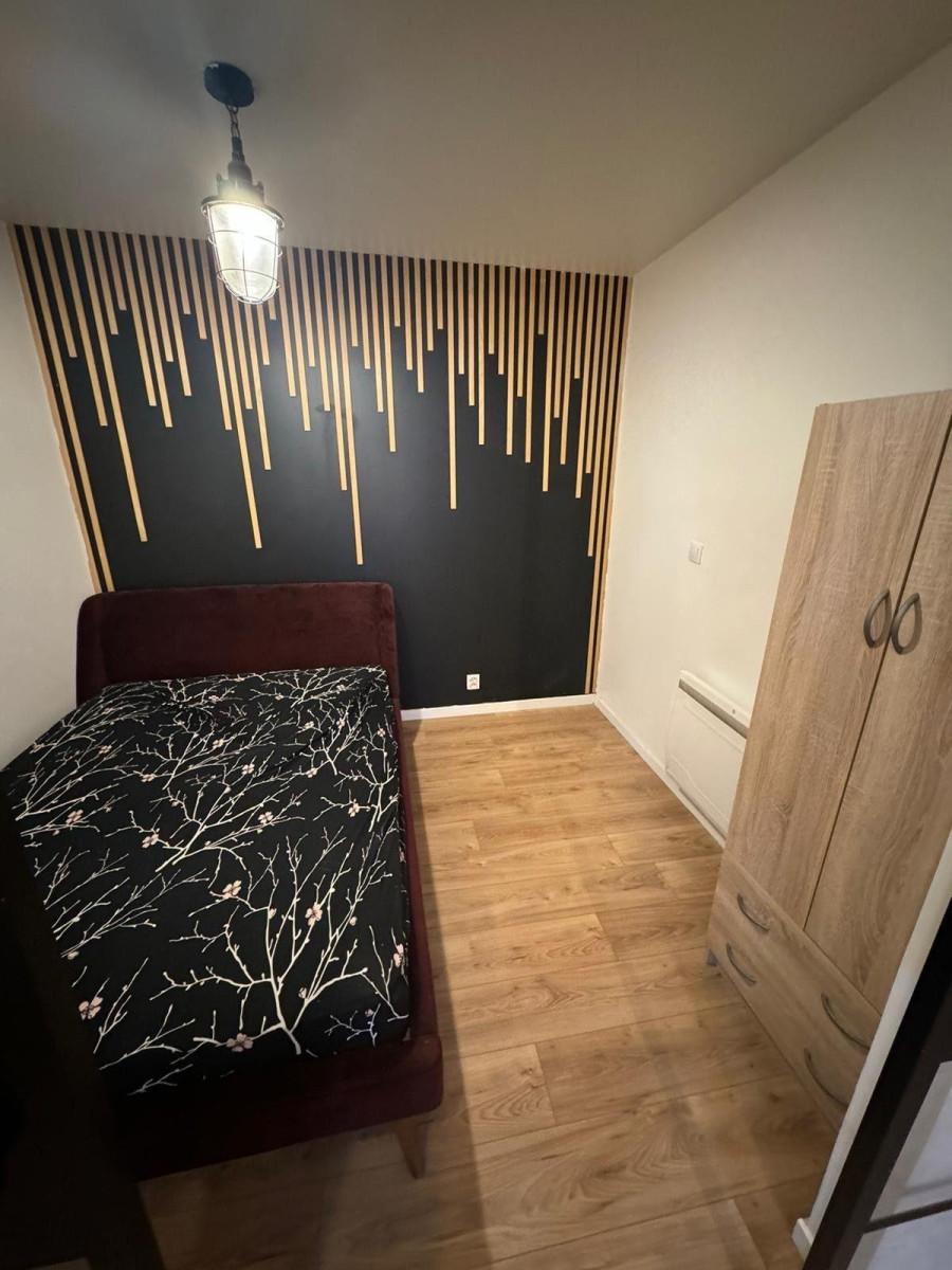 
                                                Location
                                                 Superbe 3P meublé 51m²