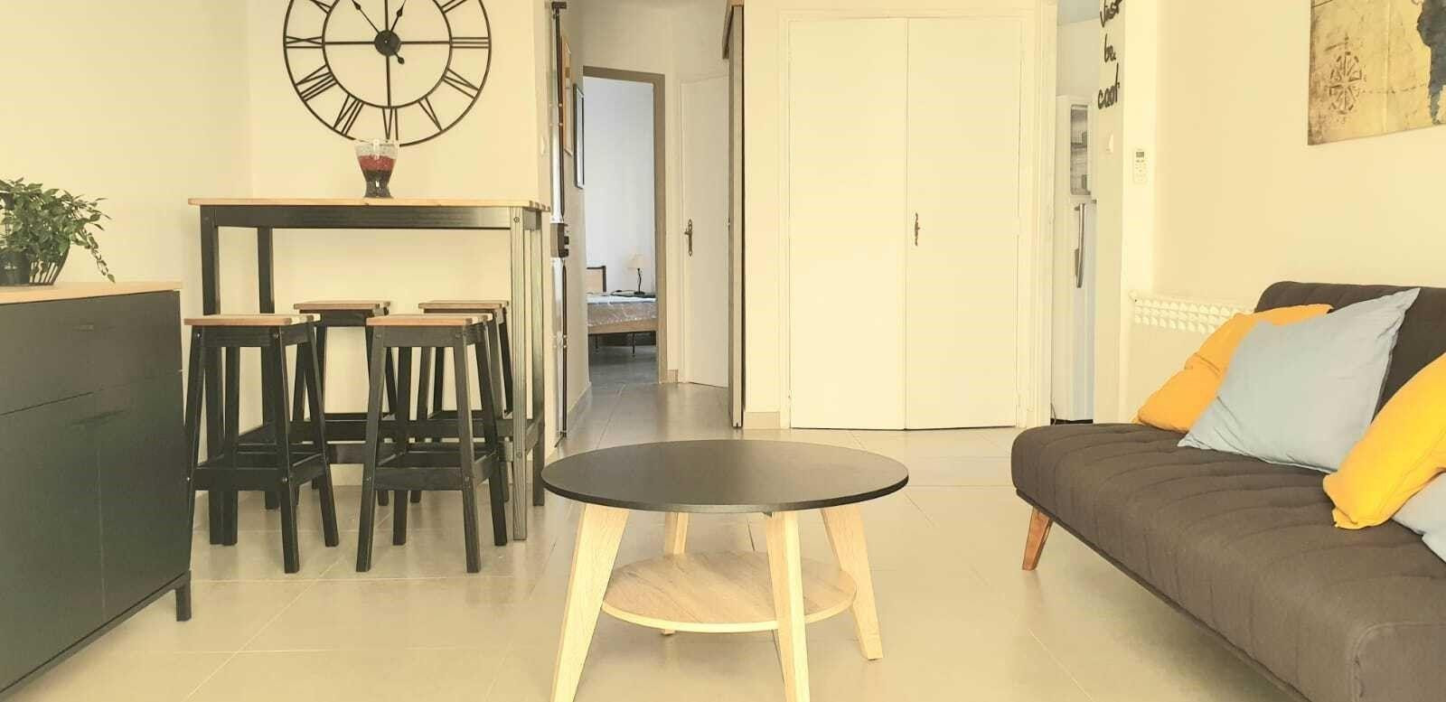 
                                                Location
                                                 Superbe 3P meublé 54m² face au Parc