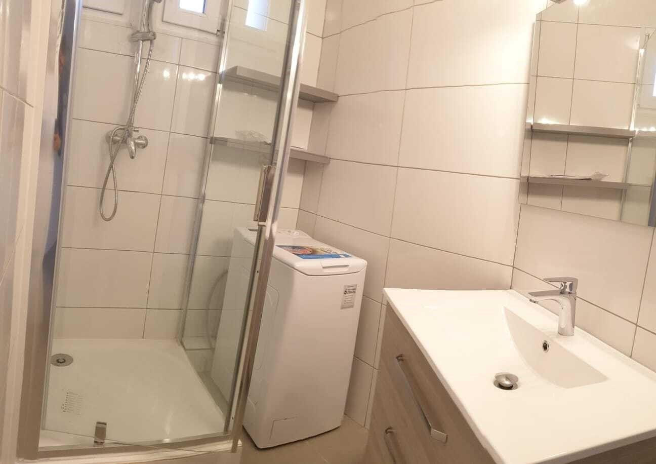 
                                                Location
                                                 Superbe 3P meublé 54m² face au Parc