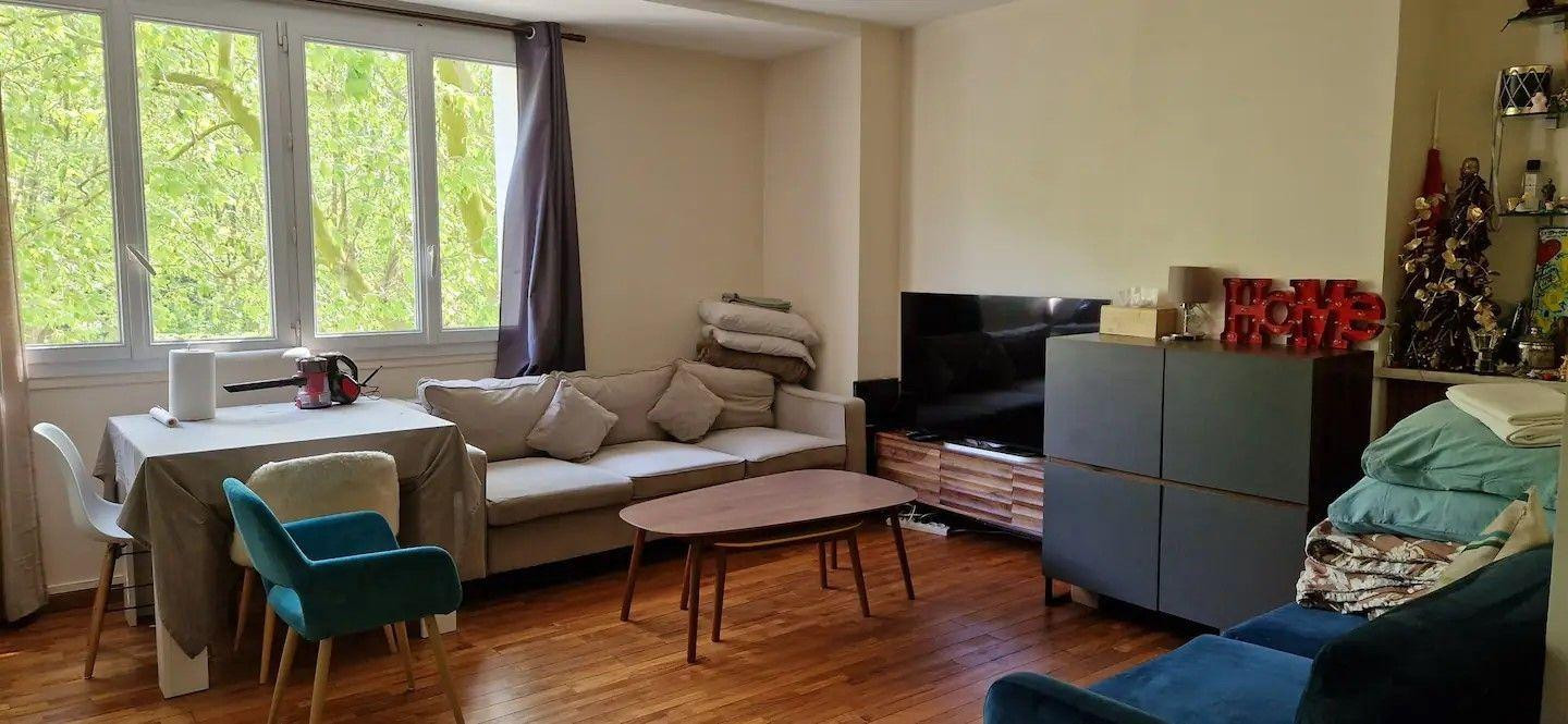 
                                                Location
                                                 Superbe 3P meublé 56m2 à Paris Roland Garros