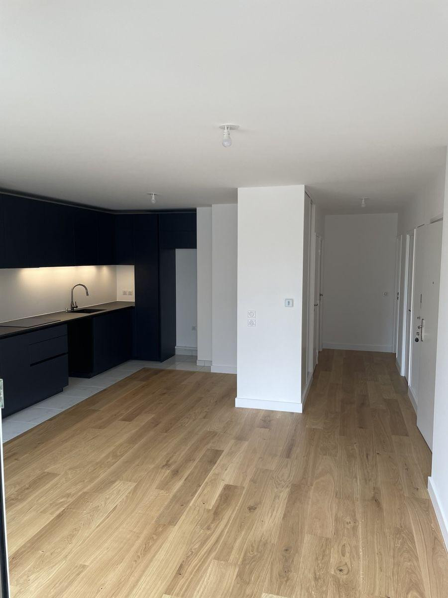 
                                                Location
                                                 Superbe 3P meublé 59m² neuf à Clichy