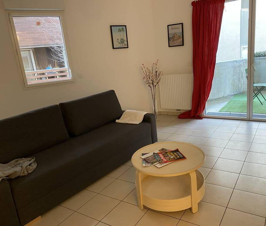 
                                                Location
                                                 Superbe 3P meublé 66m² +terrasse Bassin à flots