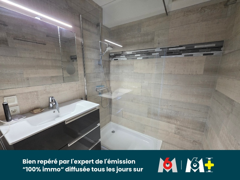 
                                                Vente
                                                 SUPERBE APPARTEMENT - 2 CHAMBRES - LUMINEUX - AUCUN TRAVAUX A PREVOIR