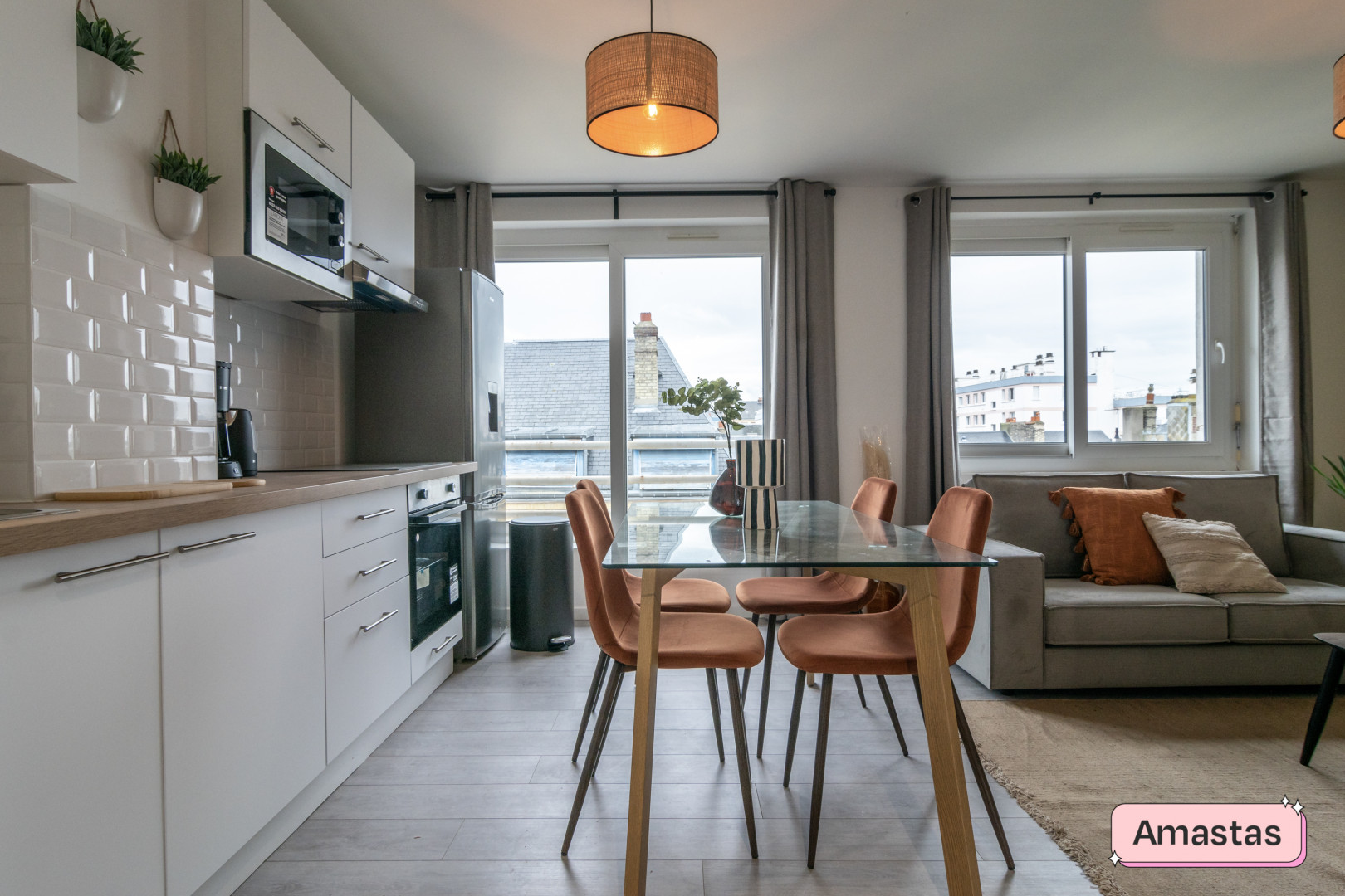 
                                                Location
                                                 Superbe appartement 2 pièces de 36m2 au Havre