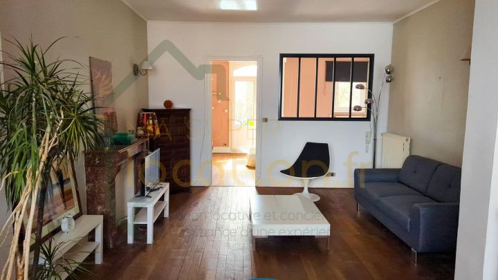 
                                                Location
                                                 Superbe Appartement 55 m²