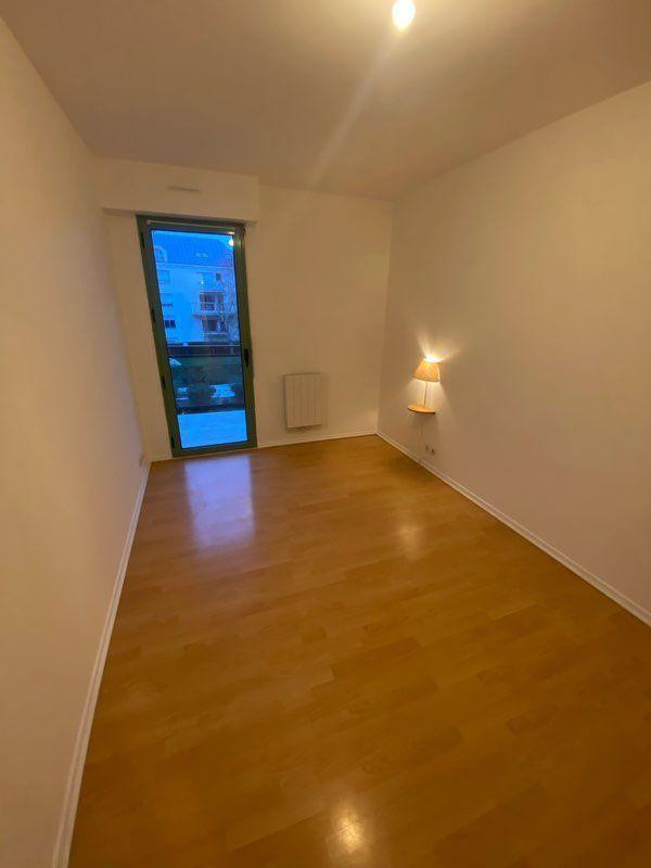 
                                                Location
                                                 Superbe appartement au Thabor