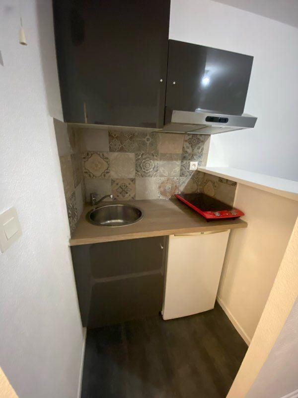 
                                                Location
                                                 Superbe appartement au Thabor