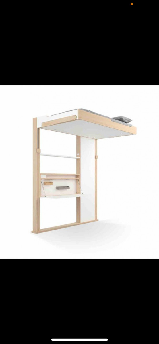 
                                                Location
                                                 Superbe appartement entièrement meublé, terrasse de 15m² et parking inclus dans prix (loyer tout inclus)
